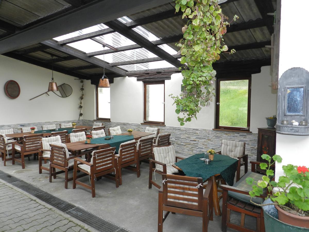 Weingut Stassen Hotel Oberheimbach Eksteriør billede